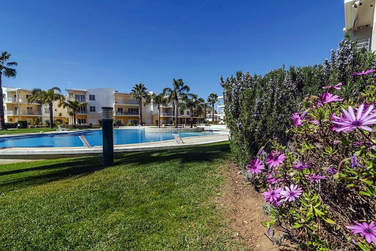 Sea And Pool At Vila Da Praia Alvor Exterior foto